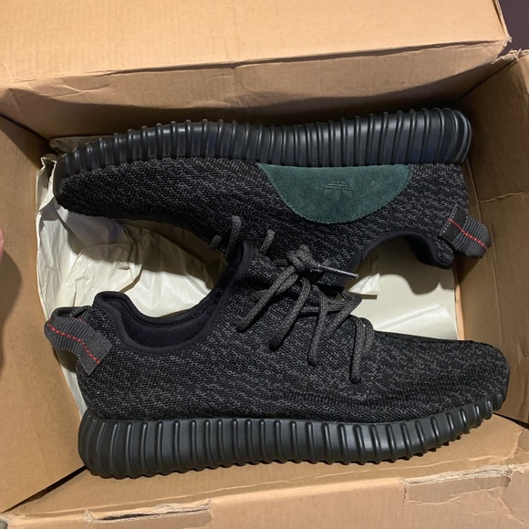 Yeezy 350 Pirate Black